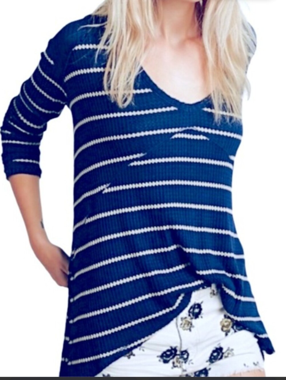 Free People Casual Navy Striped V-Neck Long Sleeve Waffle Knit Top Sz M